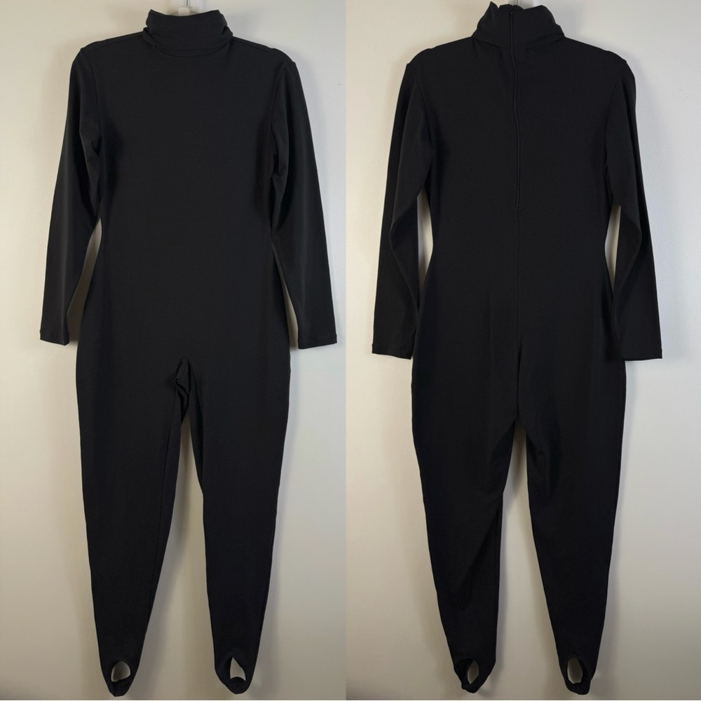 Vintage BONNIE AUGUST Black Catsuit Jumpsuit Size L Back Zip Stirrup